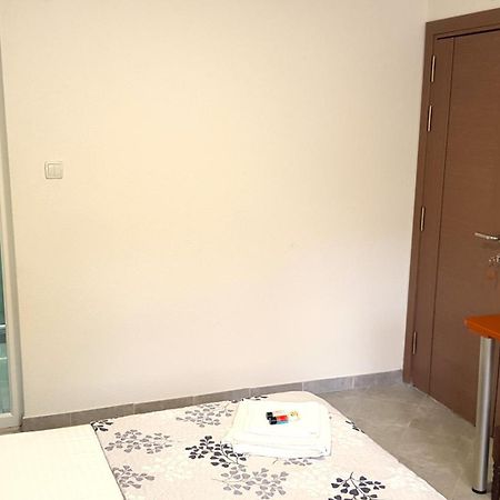 Studio Apartment Lis Охрид Екстериор снимка