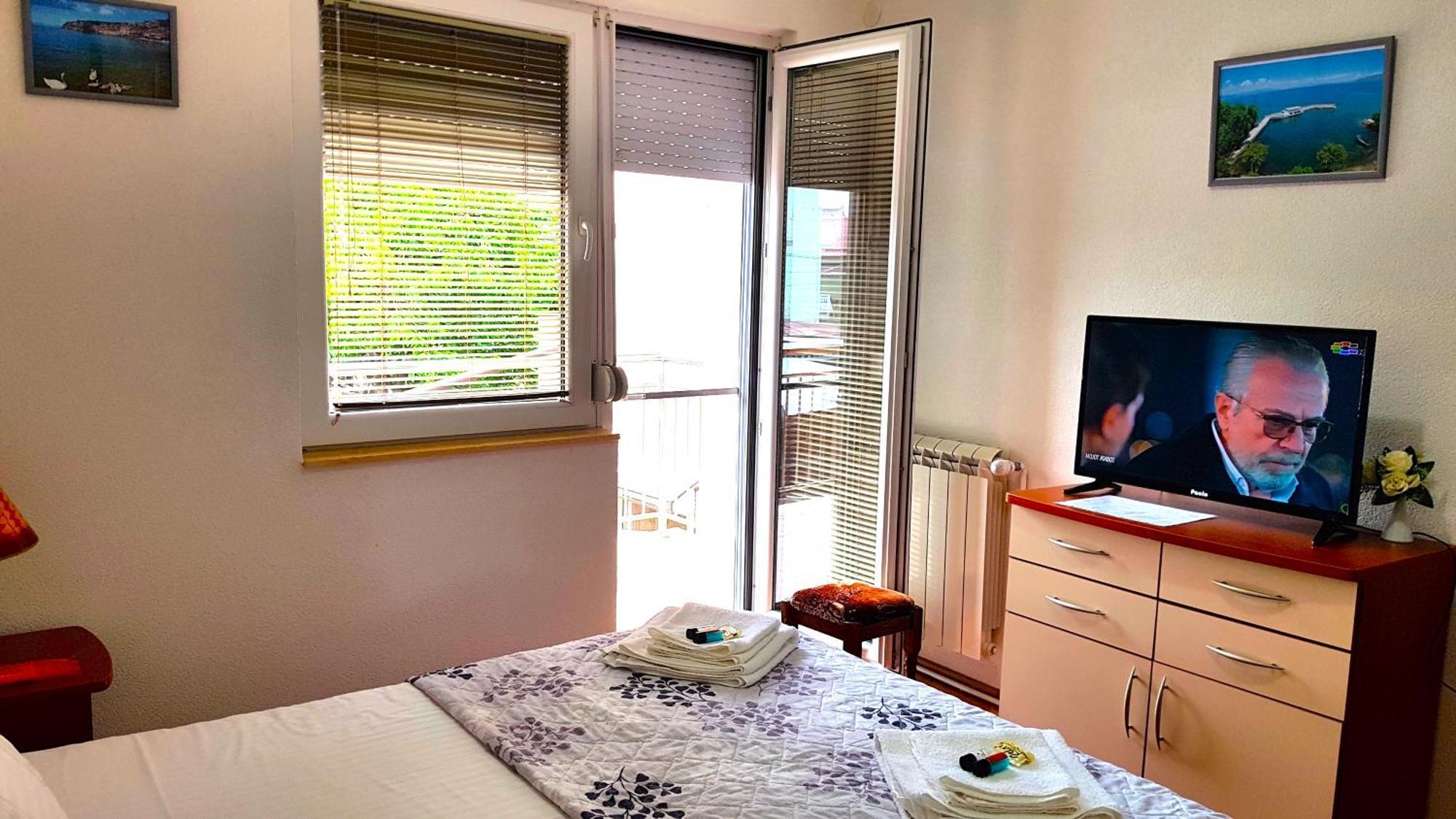 Studio Apartment Lis Охрид Екстериор снимка
