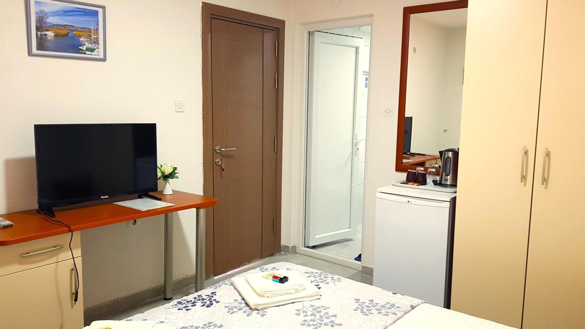 Studio Apartment Lis Охрид Екстериор снимка